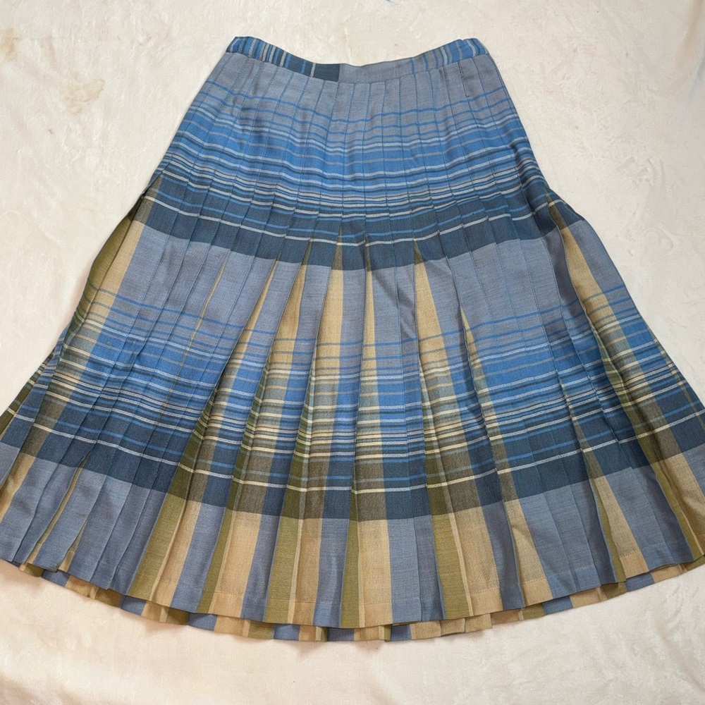 Blue and Tan Pleated Women's Skirt